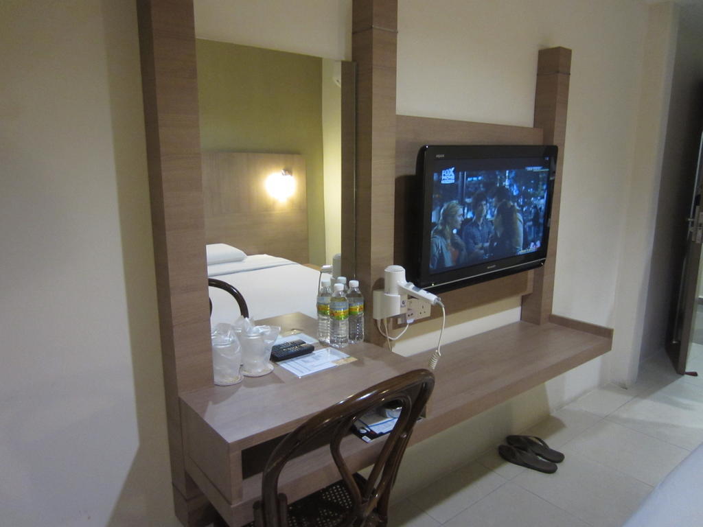Radiant Hotel Sitiawan Pokoj fotografie
