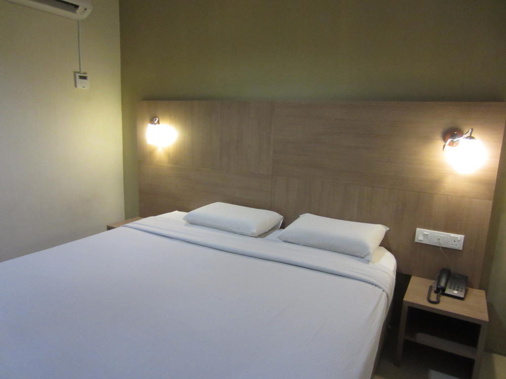Radiant Hotel Sitiawan Pokoj fotografie