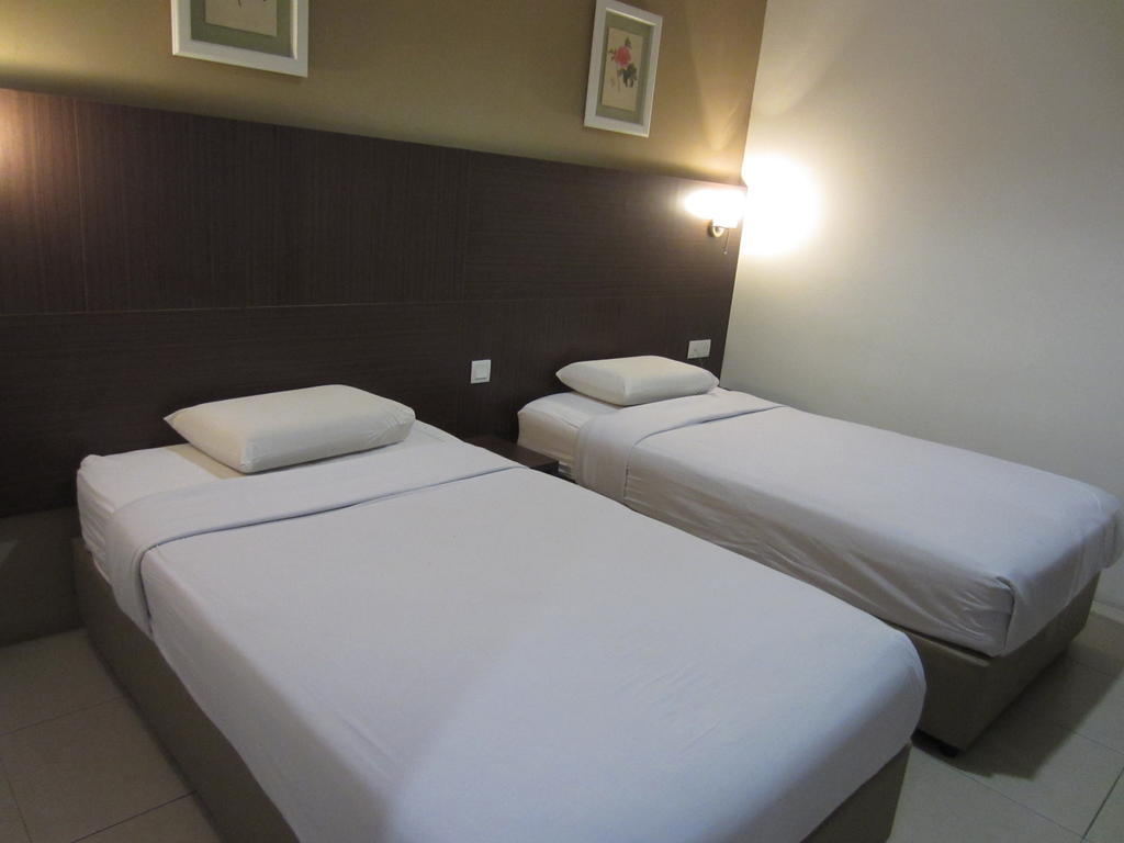 Radiant Hotel Sitiawan Pokoj fotografie