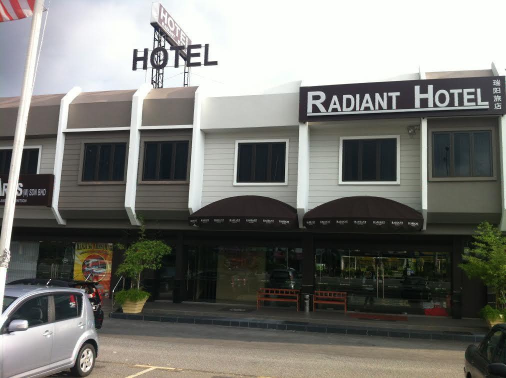 Radiant Hotel Sitiawan Exteriér fotografie